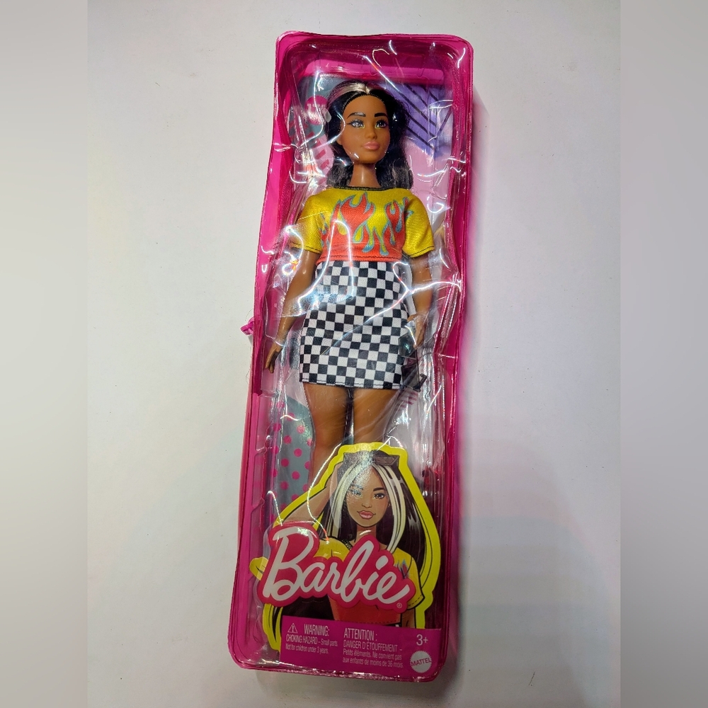 Barbie Fashionistas Doll #179 Curvy Body Type NIB